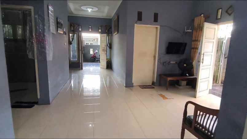 dijual rumah beji tanah baru depok