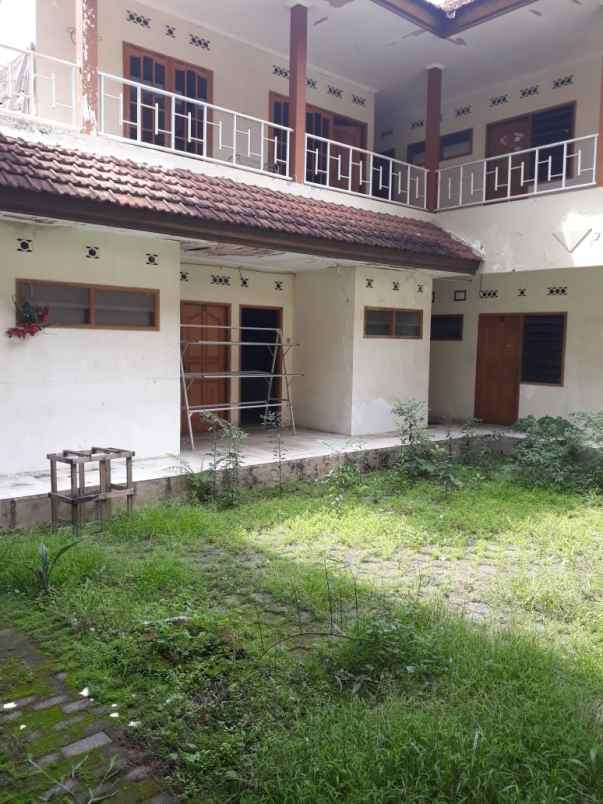 dijual rumah bendungan sengguruh