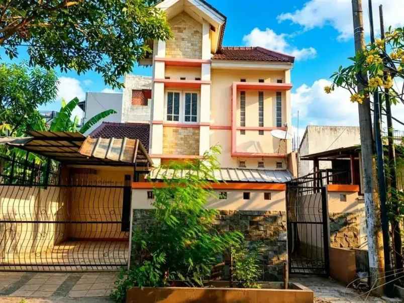dijual rumah bintara