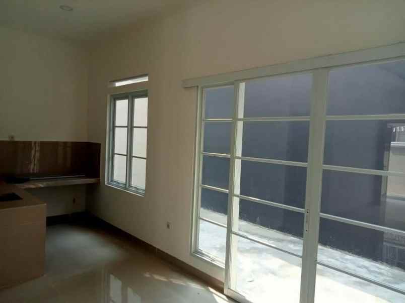 dijual rumah bintaro pondok aren