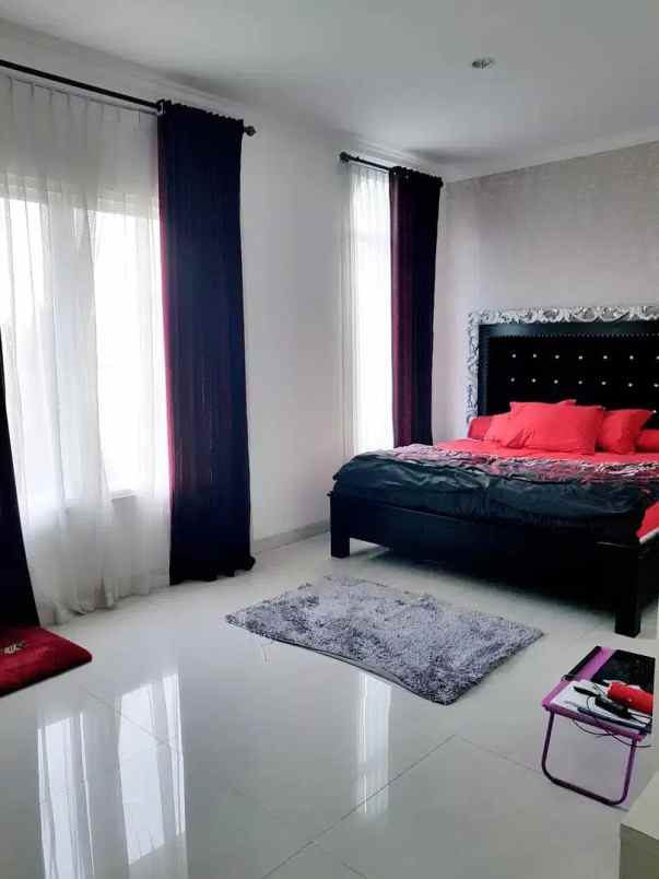 dijual rumah bsd cluster anthea