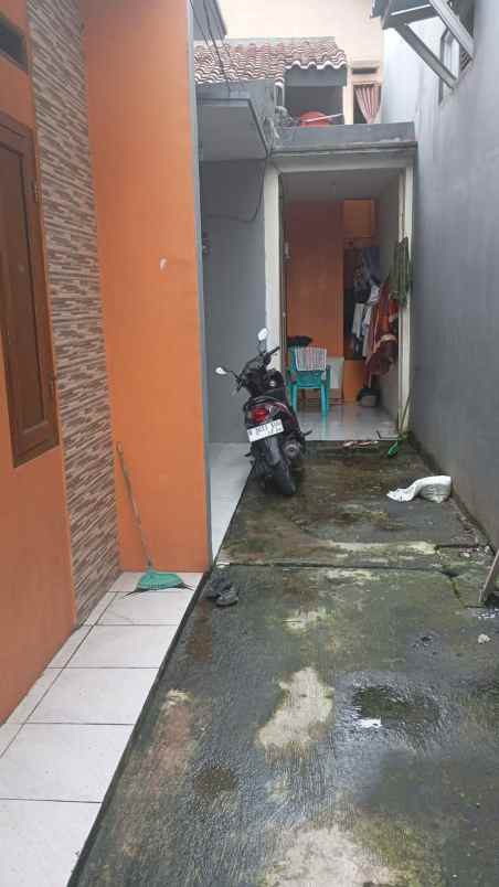 dijual rumah bsi 2 pengasinan sawangan