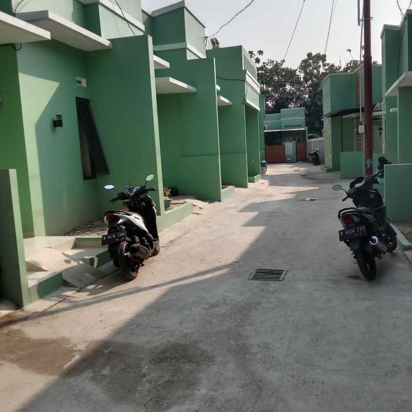 dijual rumah bsi 2 pengasinan sawangan