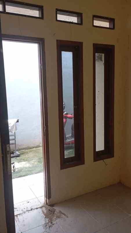 dijual rumah bsi 2 pengasinan sawangan