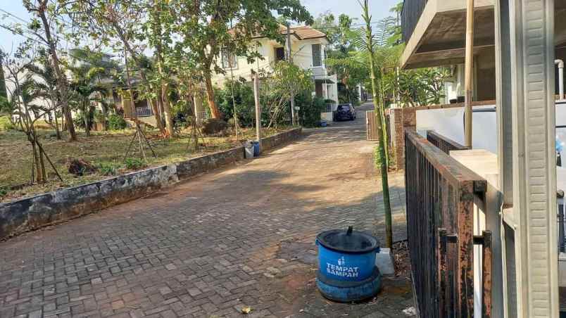 dijual rumah bukit cemara residence