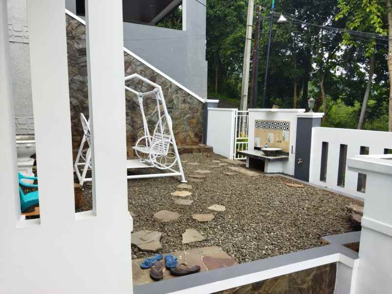 dijual rumah bukit golf riverside