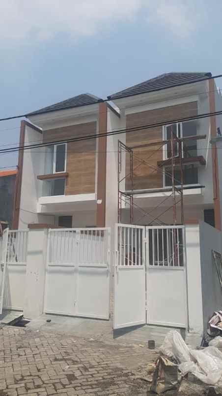 dijual rumah bumi wonorejo asri