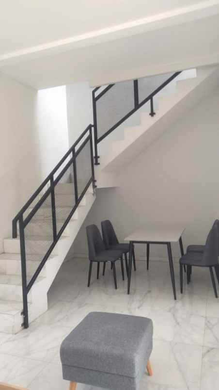 dijual rumah buring kedungkandang