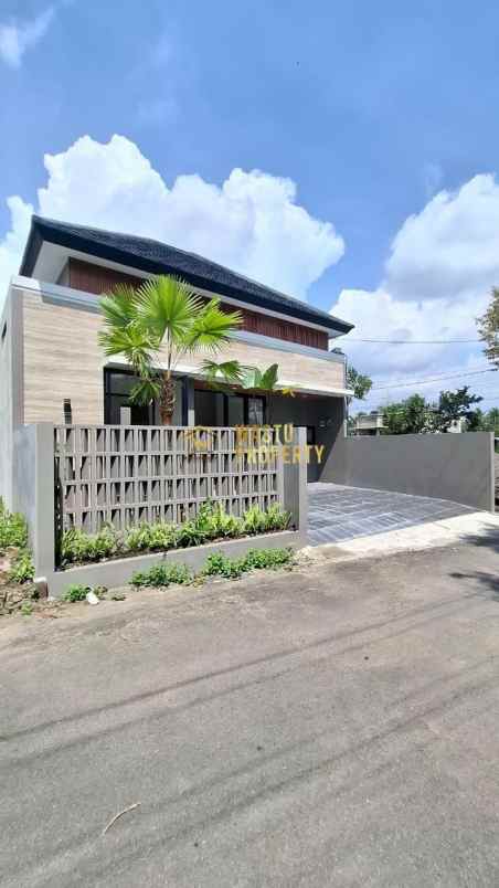 dijual rumah caturharjo kec sleman kab