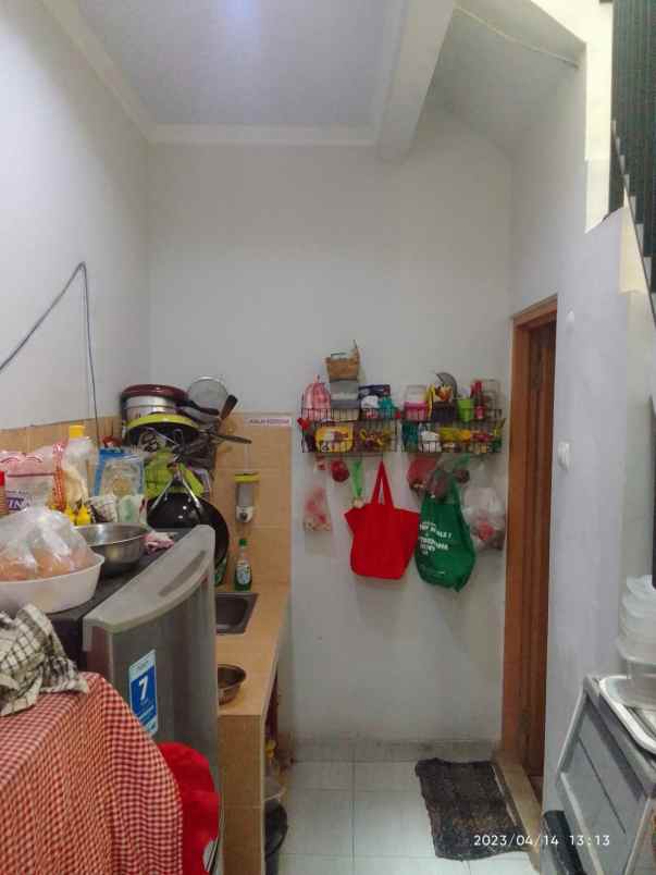 dijual rumah cempaka baru kemayoran