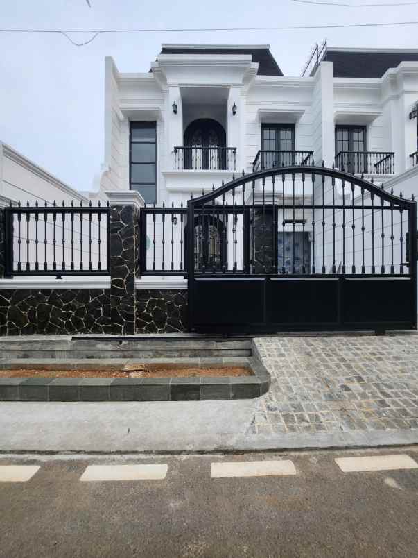 dijual rumah cempaka putih jakarta pusat