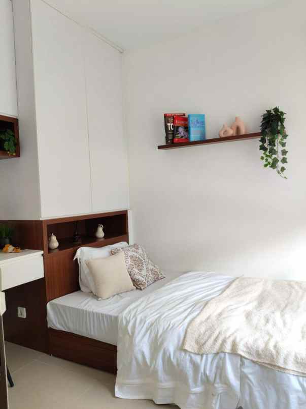 dijual rumah ciampaeun