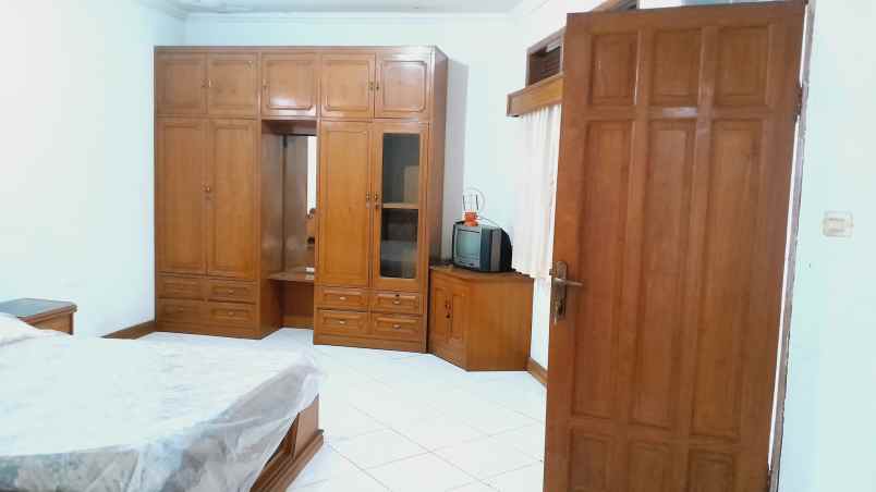 dijual rumah cihanjuang