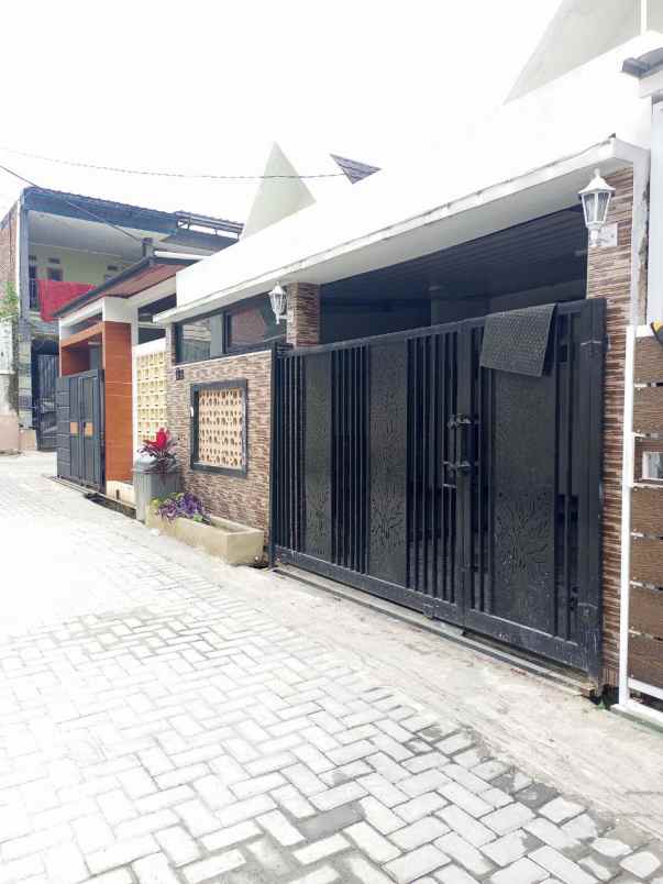 dijual rumah cikepuh