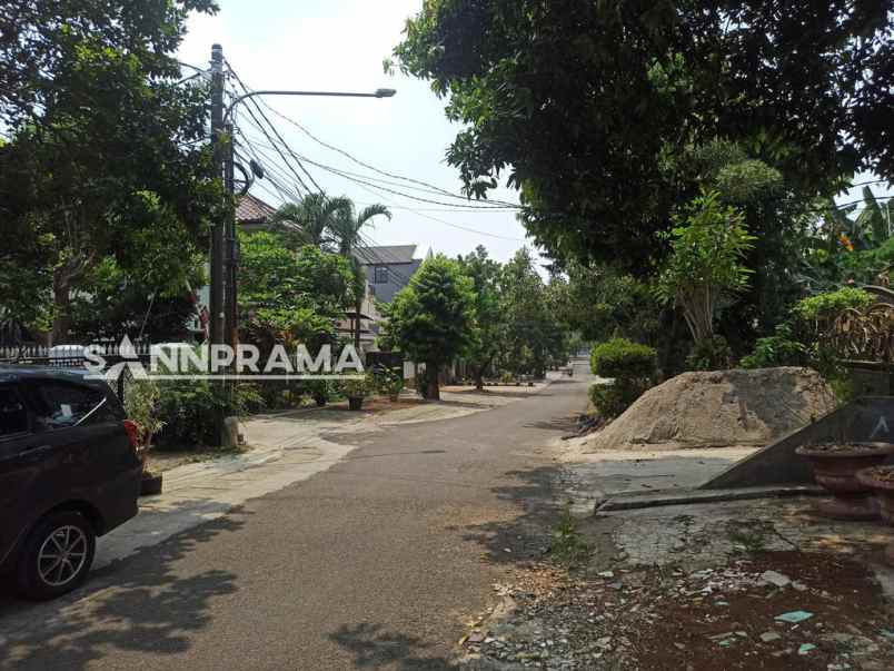 dijual rumah cipedak