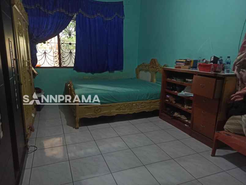 dijual rumah cipedak