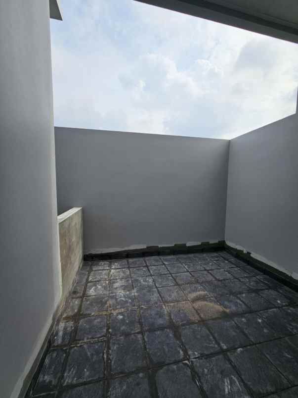 dijual rumah cipinang muara