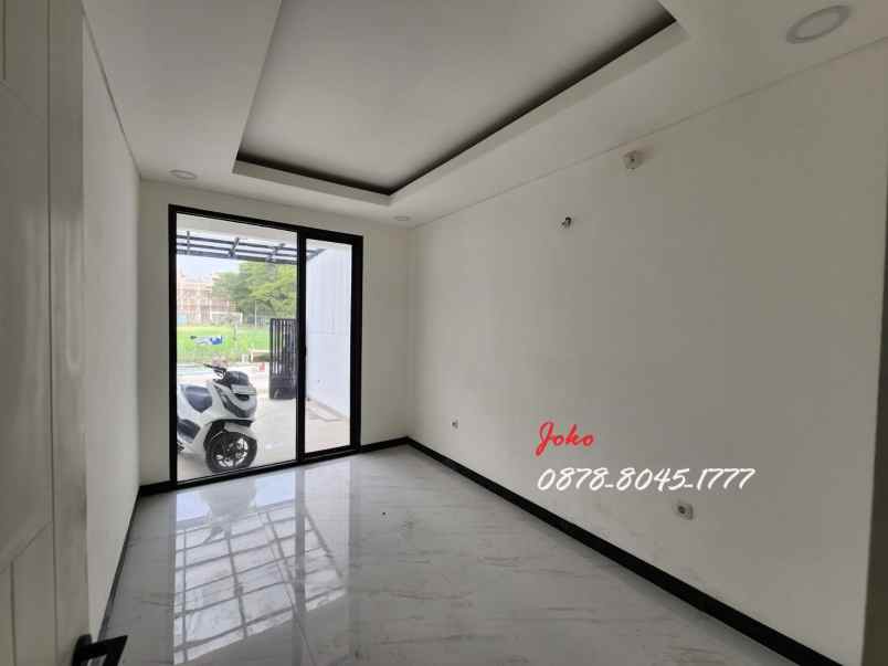 dijual rumah citra 5