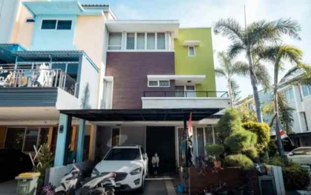 dijual rumah citra 8 cluster aero mansion