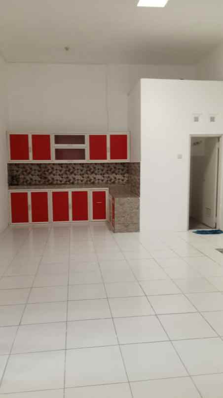 dijual rumah citra amanda garden