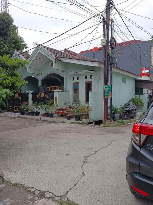 dijual rumah cluster jakasampurna