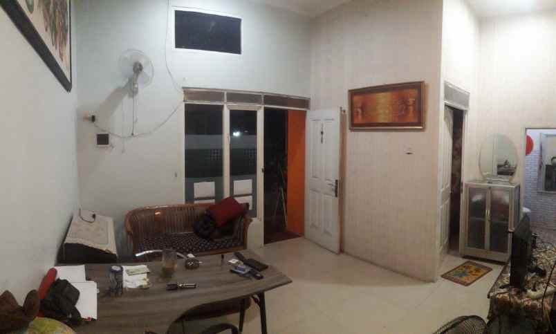 dijual rumah cluster plamongan sari