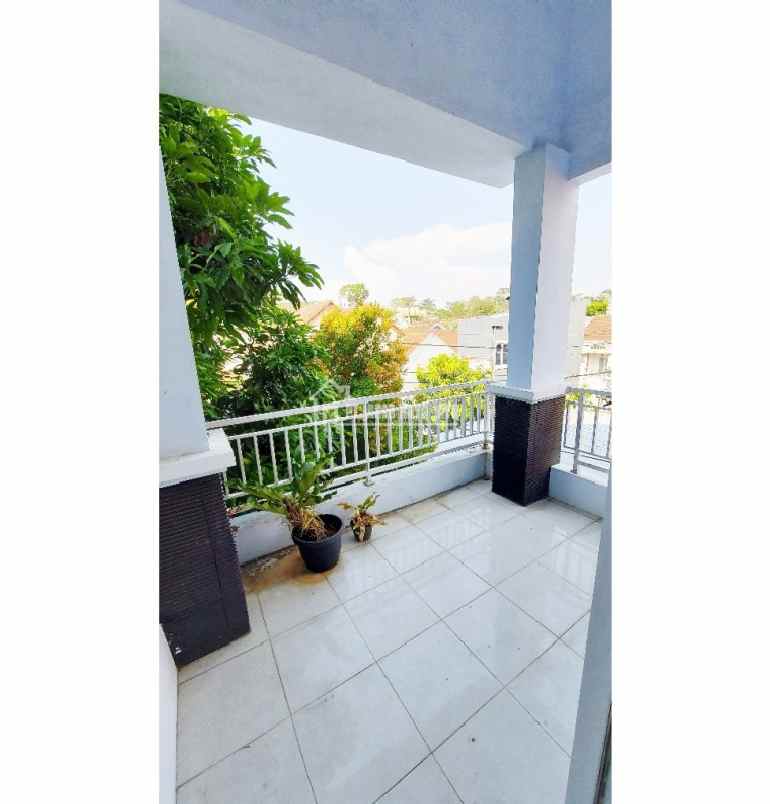 dijual rumah cluster tembalang