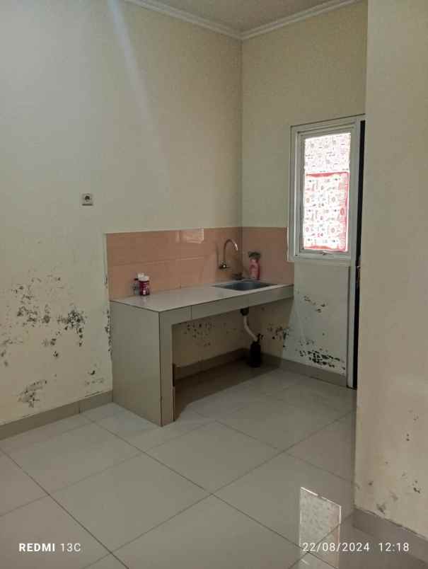 dijual rumah daarra residence