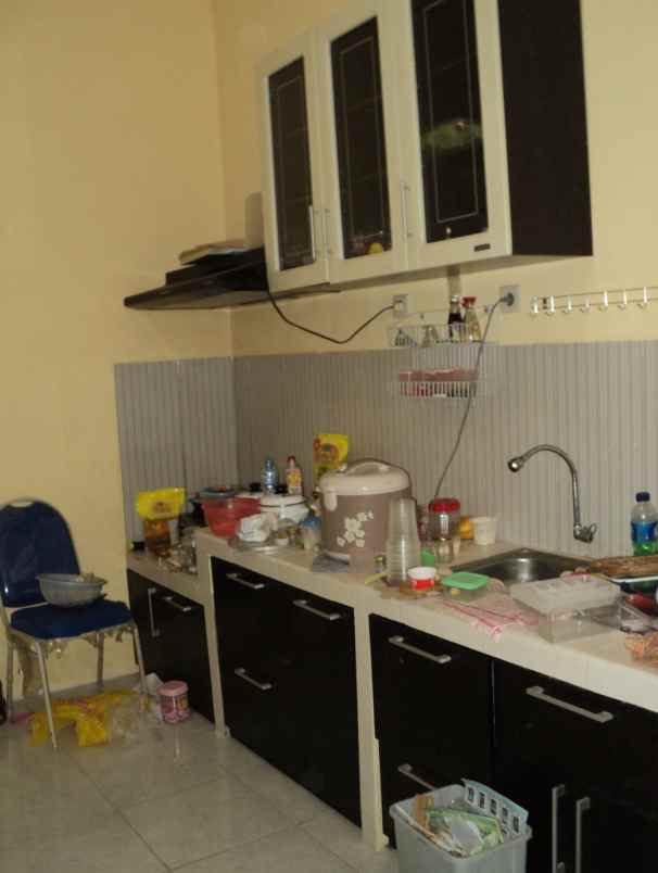 dijual rumah dekat kampus upn dan uin jalan merr