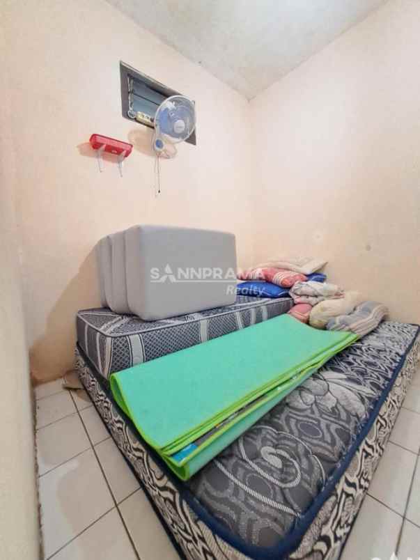 dijual rumah depok