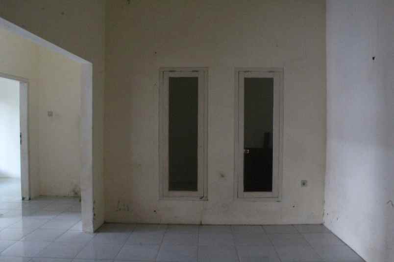dijual rumah desa dadapan kec kabat kab