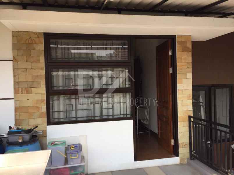 dijual rumah di bsd city