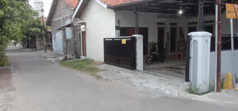 dijual rumah di jual rumah hook di