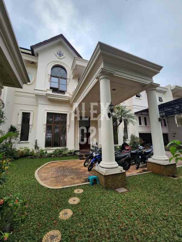 dijual rumah di lebak bulus jakarta selatan