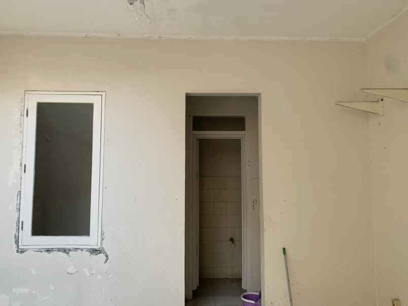 dijual rumah di legenda wisata cibubur