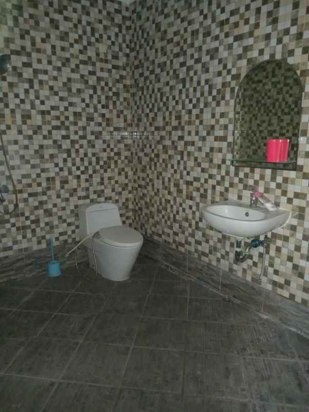 dijual rumah di metland transyogi cibubur