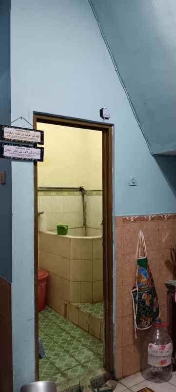 dijual rumah di pugad plamongansari semarang