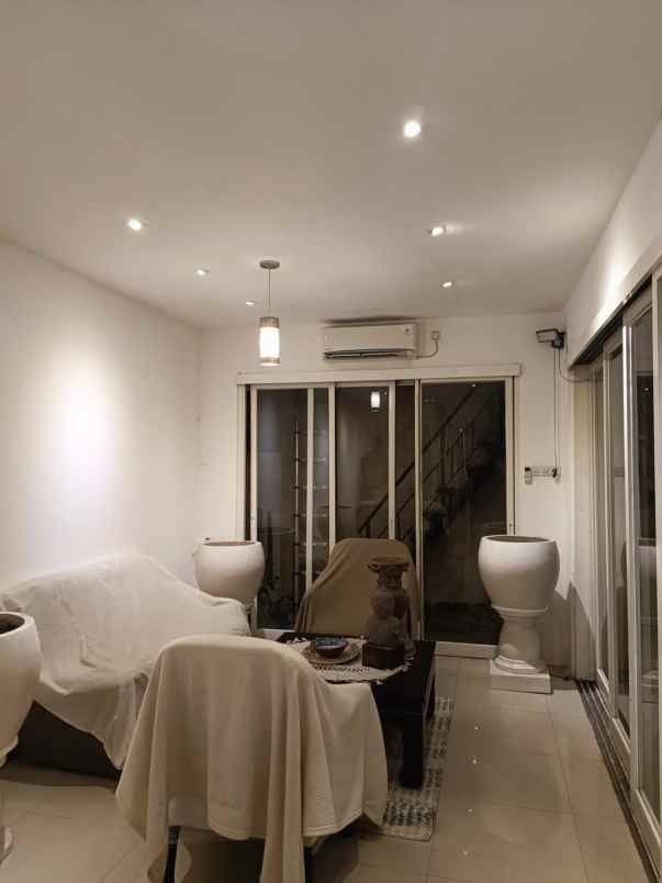 dijual rumah diamond park residence raya juanda