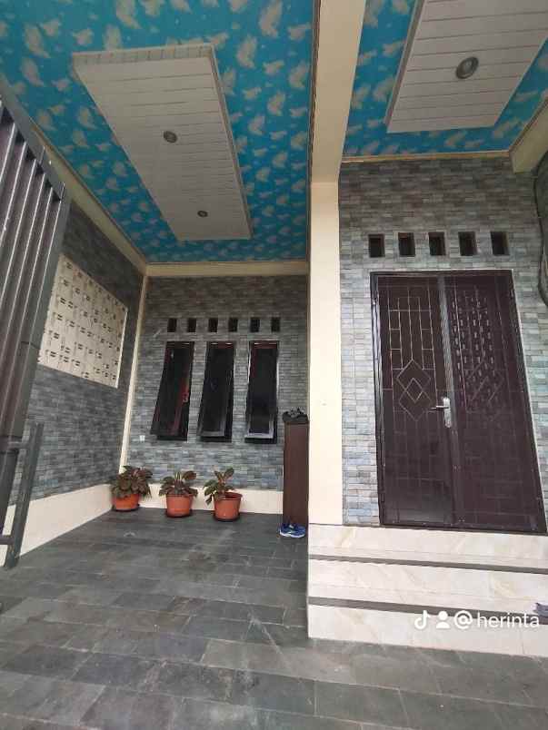 dijual rumah dijual rumah di jl maulana