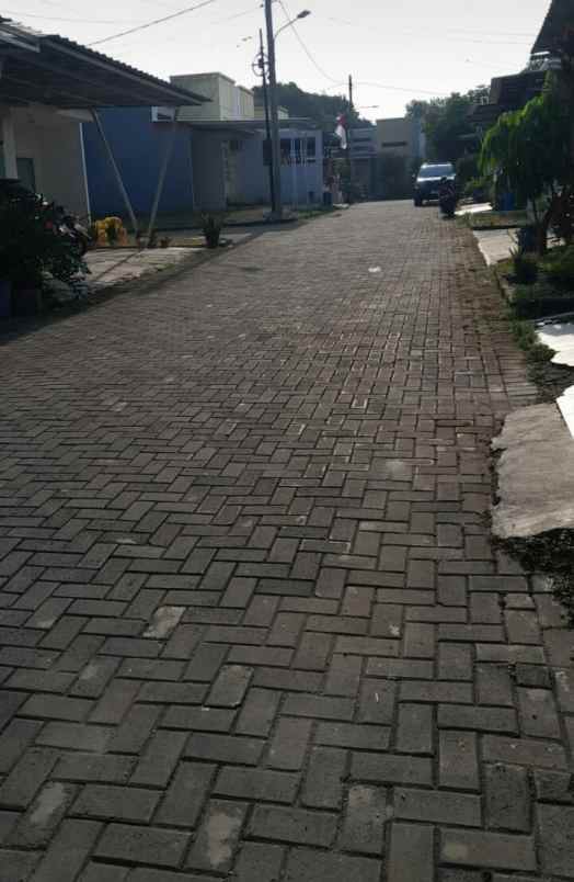 dijual rumah diover kredit rumah di