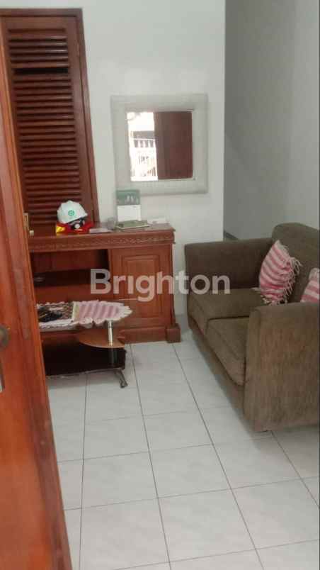 dijual rumah dukuh kupang