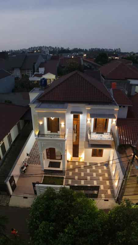 dijual rumah duren sawit