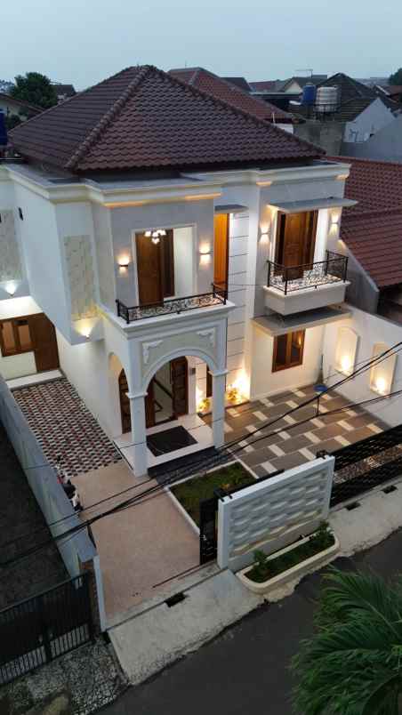 dijual rumah duren sawit