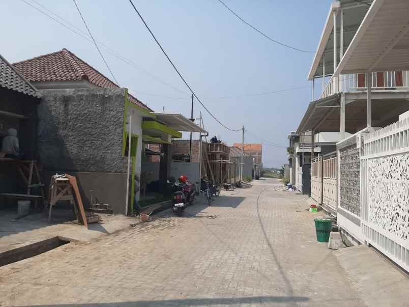 dijual rumah gadingan mojolaban