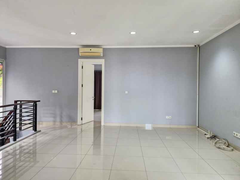 dijual rumah grand orchard ebony