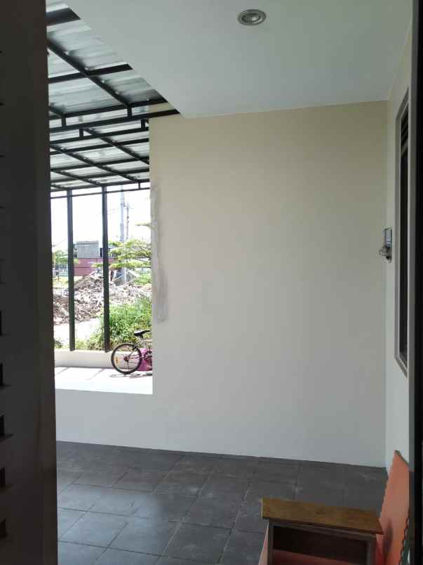 dijual rumah grand sharon residence