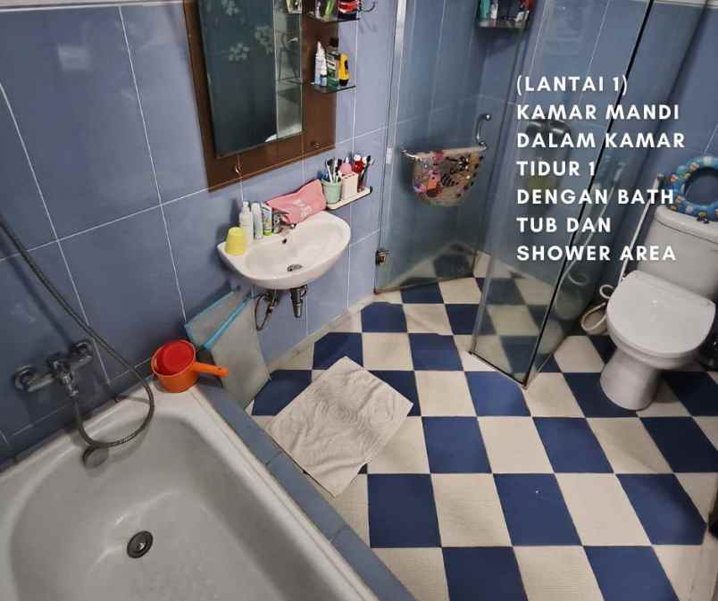 dijual rumah green hanjuang