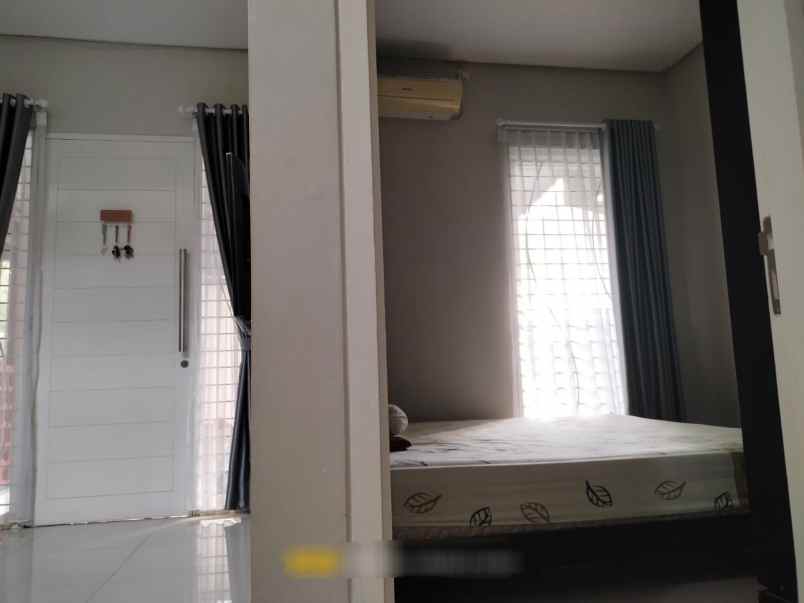 dijual rumah green serpong bintaro