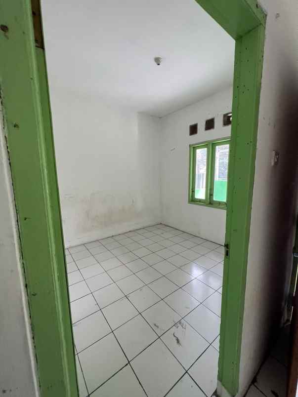 dijual rumah griya serpong asri