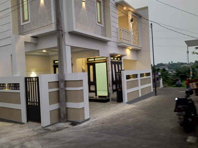 dijual rumah grogol pancoran mas depok